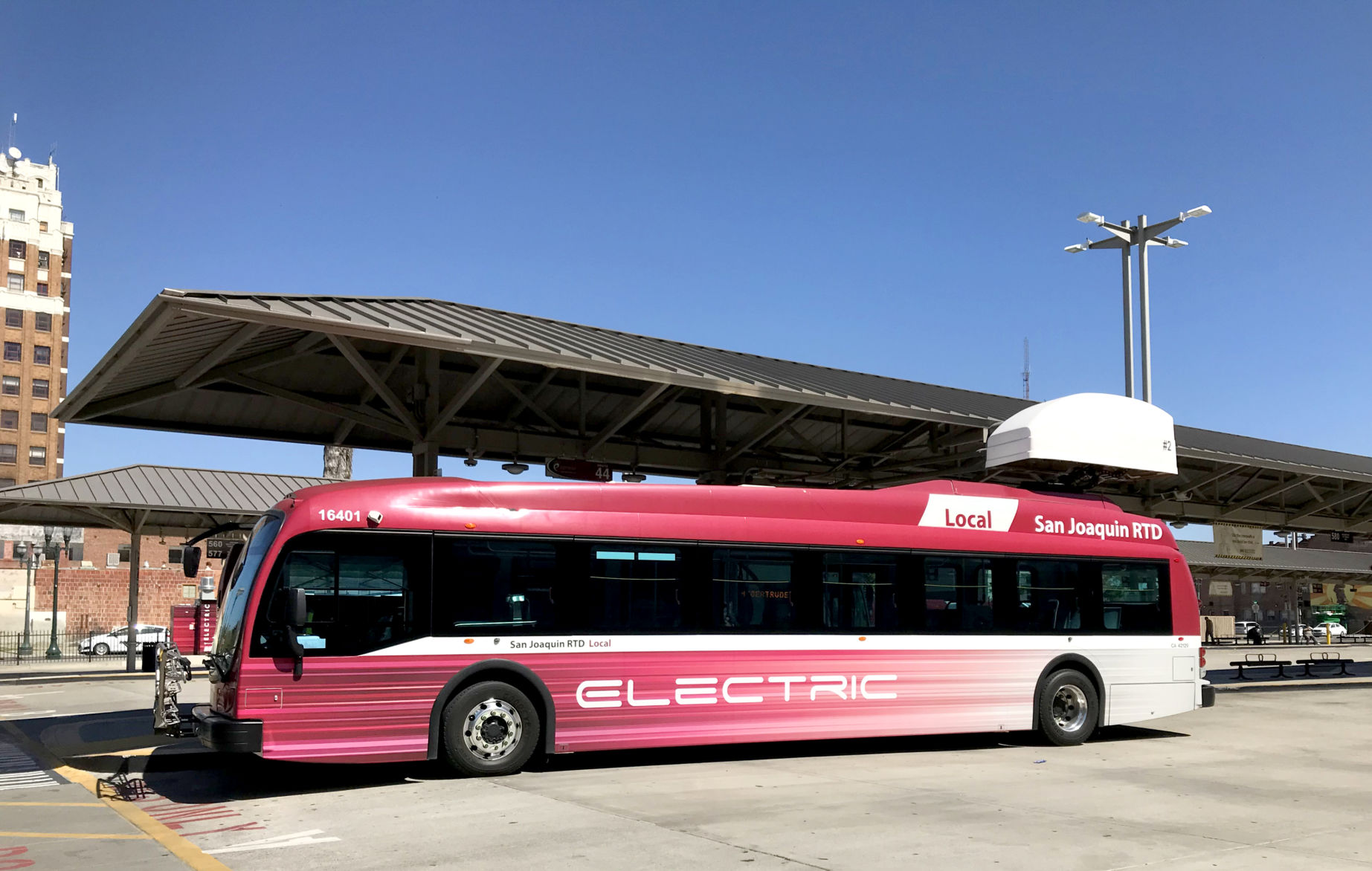RTD Electric Local Bus